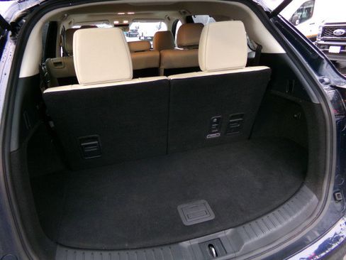 Used 2019 MAZDA CX-9 Touring w/ Touring Premium Package image 31