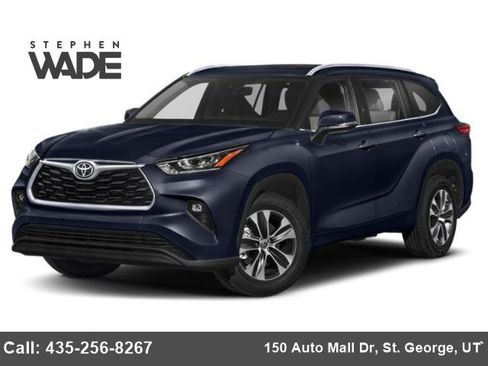 Used 2021 Toyota Highlander XLE AWD/4WD image 1