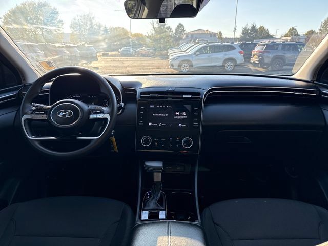 Used 2023 Hyundai Tucson SE AWD/4WD image 11