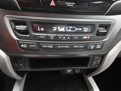 Used 2021 Honda Pilot EX-L image 10