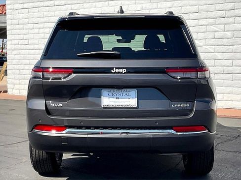 New 2025 Jeep Grand Cherokee Laredo X w/ Luxury Tech Group I image 3
