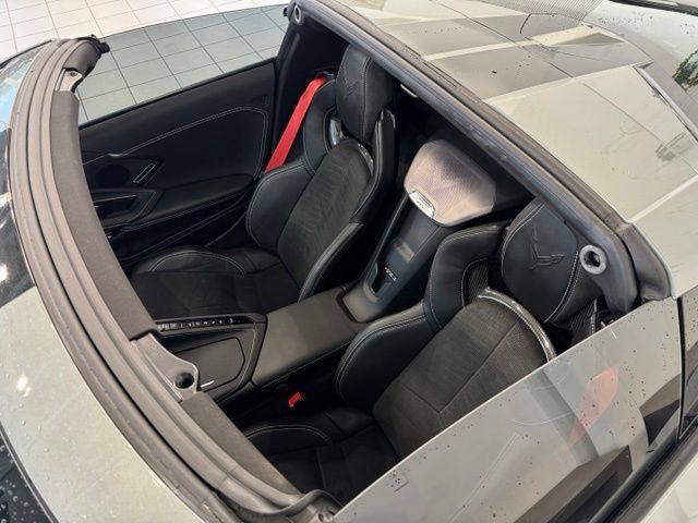 Used 2023 Chevrolet Corvette Z06 w/ Stealth Interior Trim Package RWD image 37