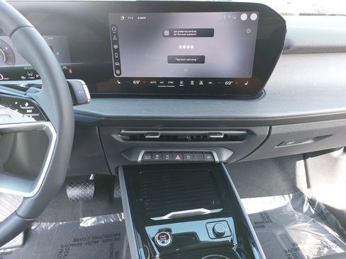 New 2026 Audi Q3 quattro 2.0T AWD/4WD image 21