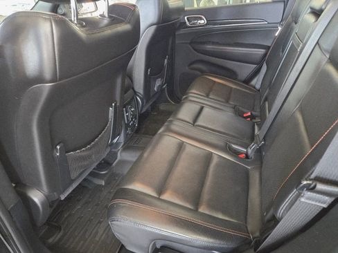 Used 2016 Jeep Grand Cherokee Limited 75th Anniversary image 16