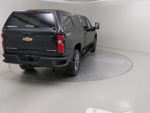 Used 2024 Chevrolet Silverado 2500 Custom w/ Custom Value Package AWD/4WD image 14