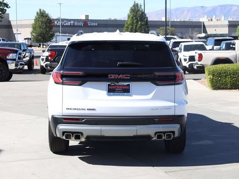 New 2027 GMC Acadia Elevation w/ Elevation Premium Package AWD/4WD image 5