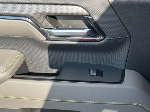 New 2024 Chevrolet Silverado 1500 ZR2 w/ ZR2 Bison Edition image 18