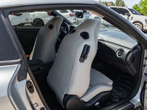 Used 2009 Nissan GT-R Premium AWD/4WD image 19