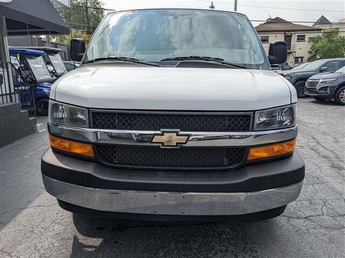Used 2023 Chevrolet Express 2500 w/ Driver Convenience Package image 7