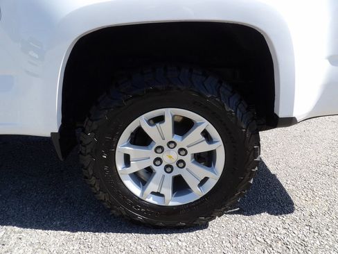 Used 2022 Chevrolet Colorado LT w/ Fleet Safety Package RWD image 42