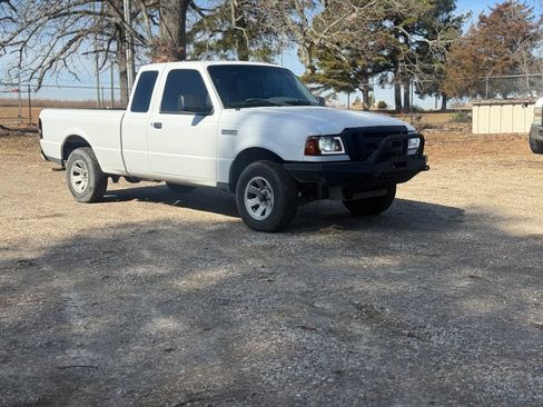 Used 2011 Ford Ranger XLT image 5