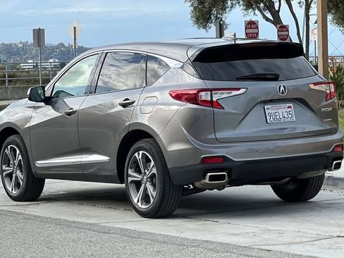 Certified 2025 Acura RDX w/ Technology Package image 6