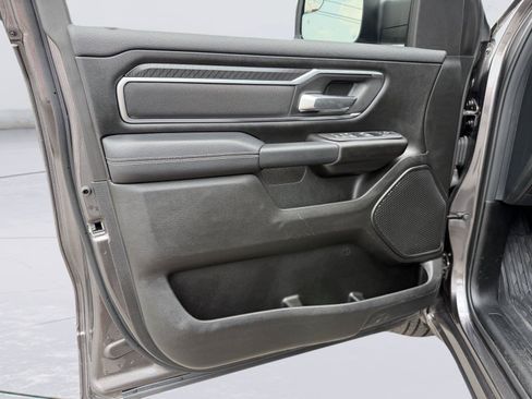 Used 2025 RAM 1500 Big Horn w/ Night Edition AWD/4WD image 12