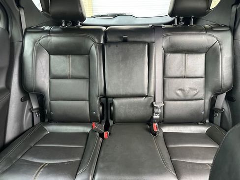 Used 2022 Chevrolet Equinox Premier w/ Redline Edition image 33