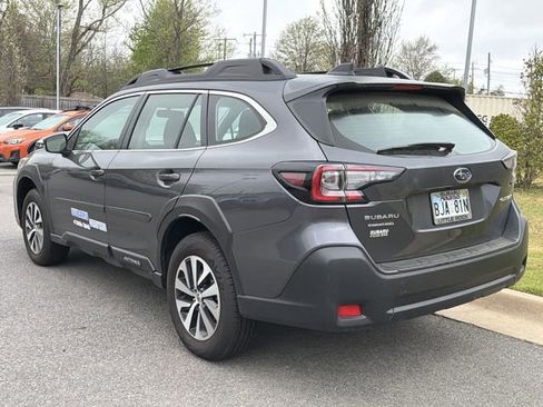 Used 2025 Subaru Outback image 6