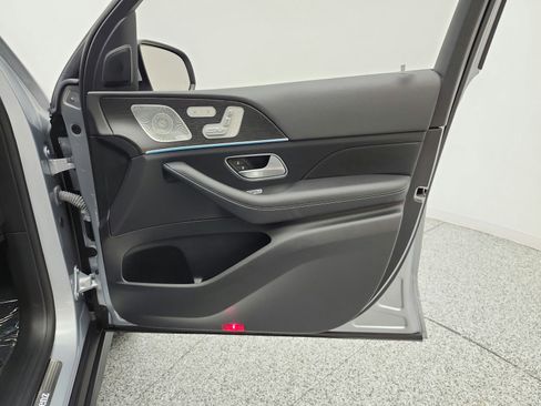 Certified 2023 Mercedes-Benz GLS 450 4MATIC image 20