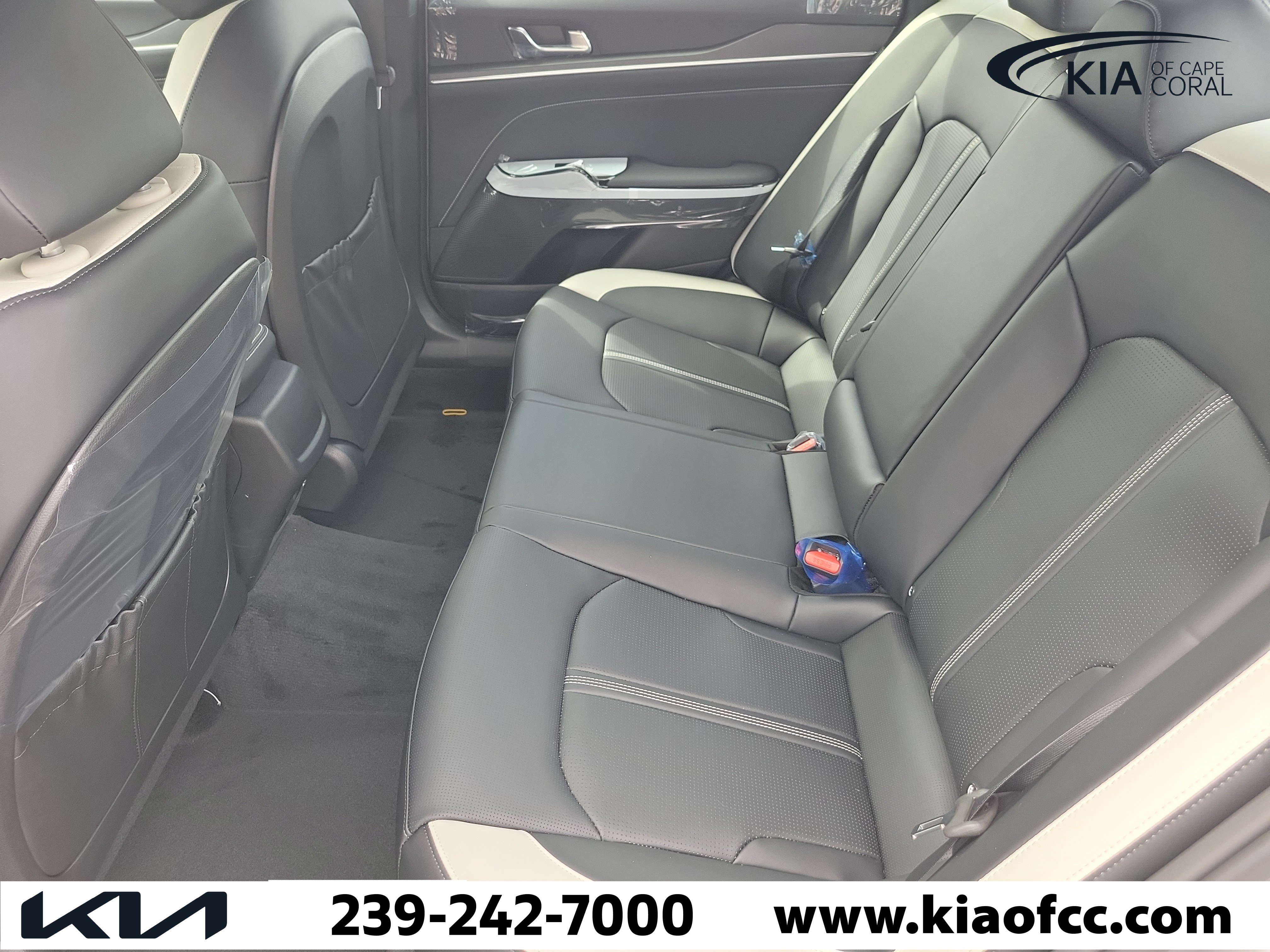 New 2027 Kia K5 GT-Line FWD image 12