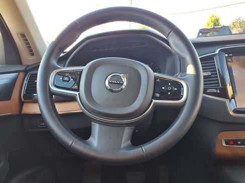 Certified 2023 Volvo XC90 B6 Plus w/ Protection Package Premier AWD/4WD image 25