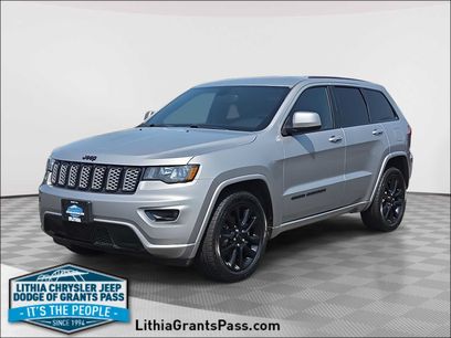 Used 2018 Jeep Grand Cherokee Altitude