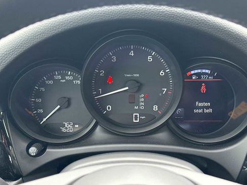Used 2025 Porsche Macan image 24