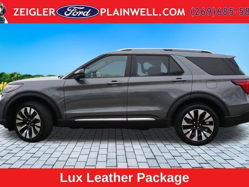 Used 2025 Ford Explorer Platinum w/ LUX Leather Package AWD/4WD image 2