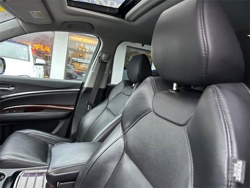 Used 2016 Acura MDX SH-AWD image 12
