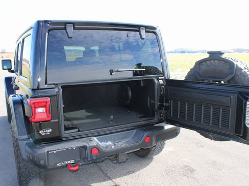 Used 2020 Jeep Wrangler Unlimited Rubicon w/ Uconnect 4C Nav & Sound Group image 36