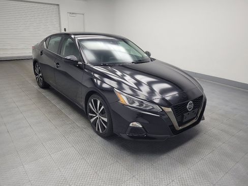 Used 2022 Nissan Altima 2.5 SR image 13