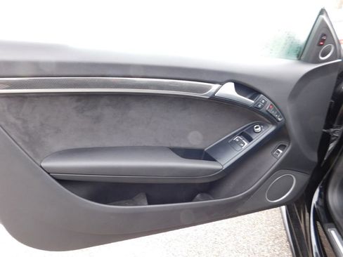 Used 2014 Audi S5 Prestige image 8