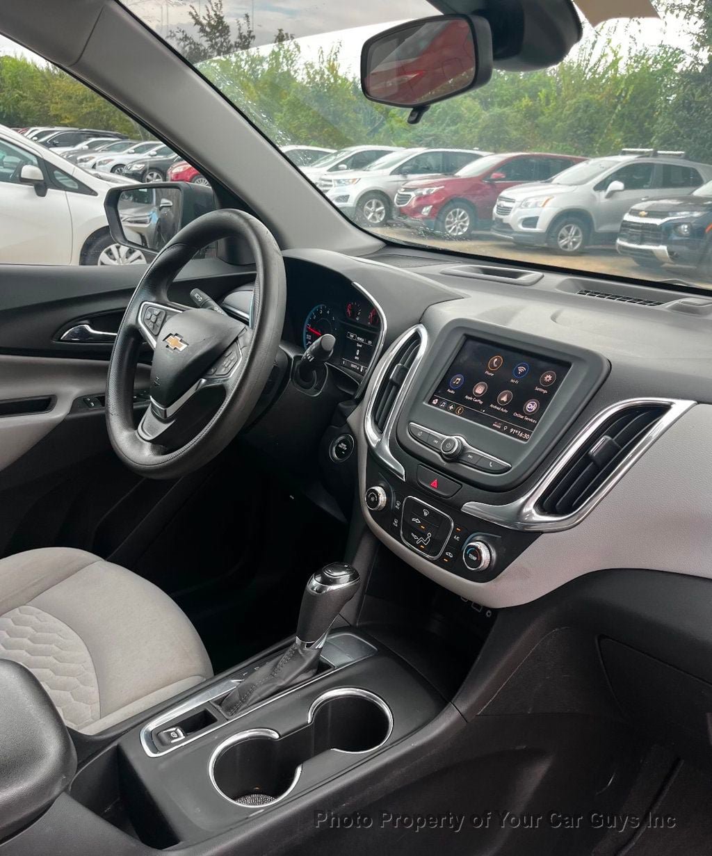 Used 2020 Chevrolet Equinox LS w/ LS Convenience Package FWD image 20