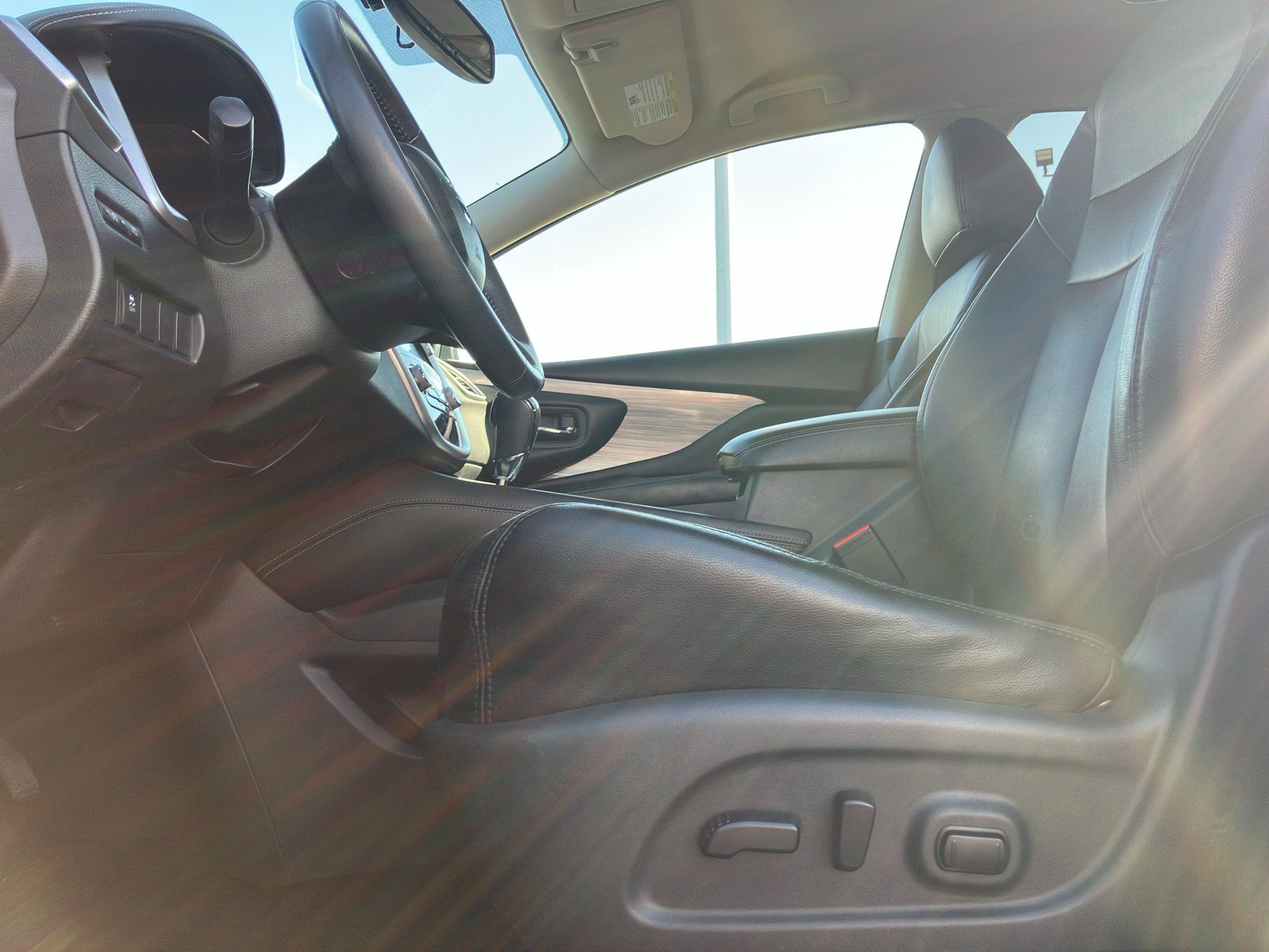 Used 2018 Nissan Murano SV FWD image 26