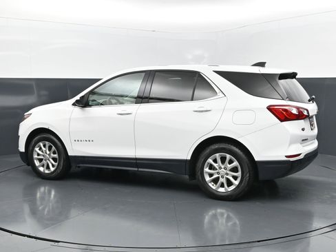 Used 2019 Chevrolet Equinox LT FWD image 3