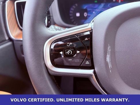 Certified 2023 Volvo XC60 B5 Ultimate w/ Climate Package FWD image 25