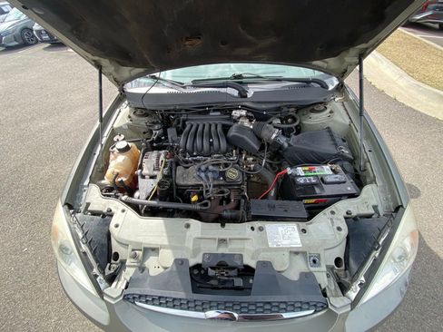 Used 2003 Ford Taurus SES image 38