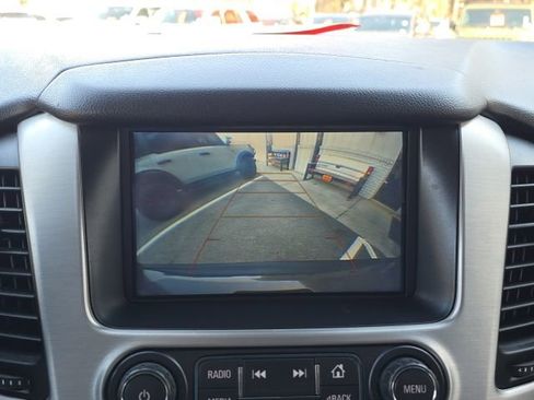 Used 2020 GMC Yukon XL SLT w/ Open Road Package image 41