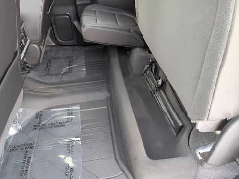 Used 2019 Chevrolet Silverado 1500 High Country w/ Technology Package image 31