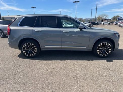 New 2026 Volvo XC90 B6 Ultra w/ Protection Package AWD/4WD image 2