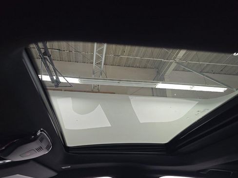 Used 2023 BMW i4 eDrive35 w/ Premium Package RWD image 4