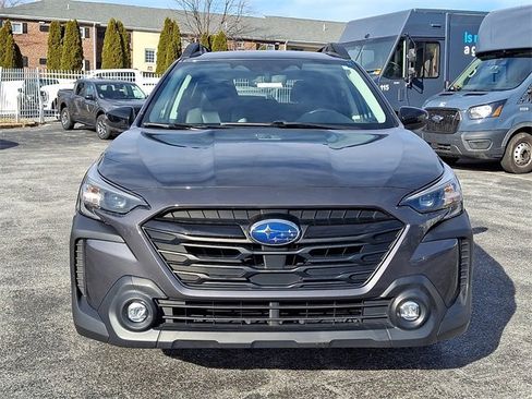 Used 2023 Subaru Outback Onyx Edition image 2