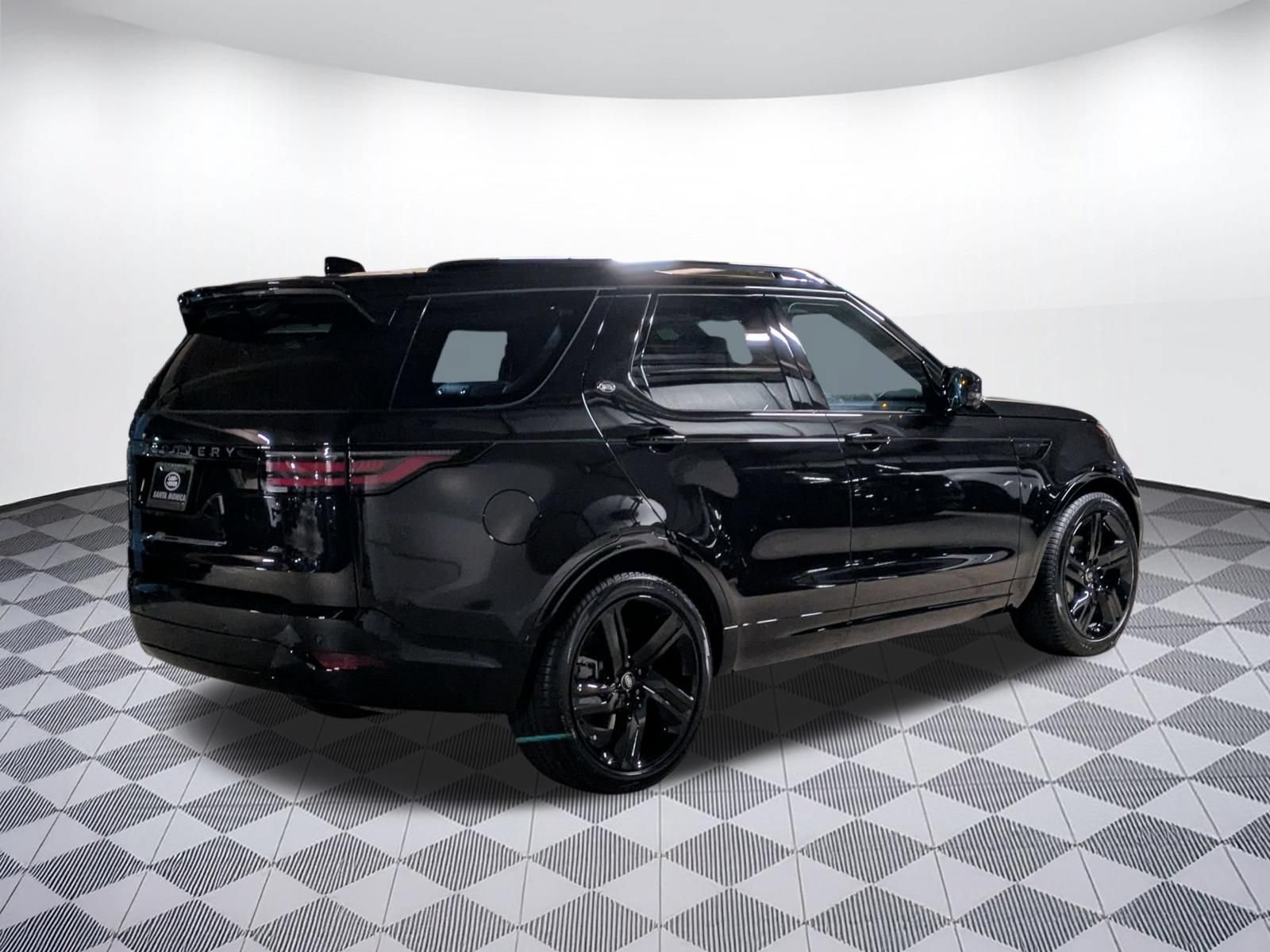 New 2026 Land Rover Discovery Dynamic SE AWD/4WD image 5