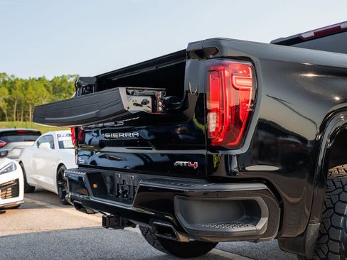 Used 2021 GMC Sierra 1500 AT4 AWD/4WD image 18