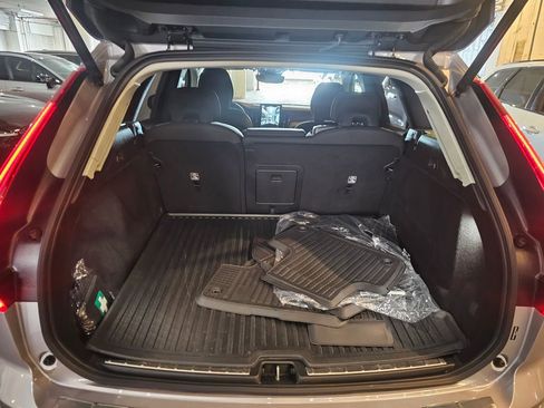 Certified 2026 Volvo XC60 B5 Plus w/ Protection Package Premier AWD/4WD image 7