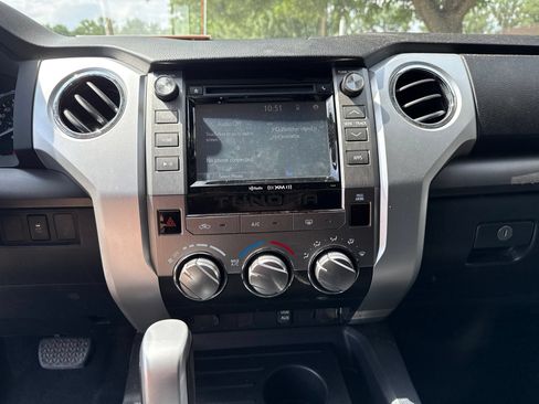 Used 2019 Toyota Tundra SR5 w/ SR5 Upgrade Package RWD image 18
