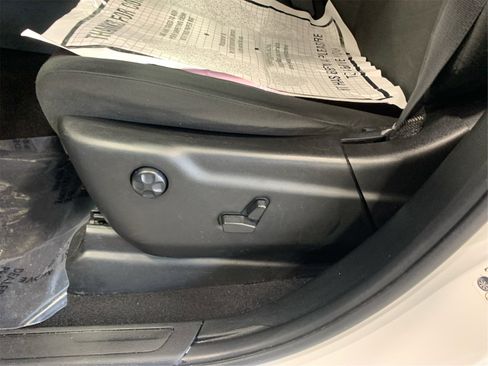 Used 2024 Dodge Durango SXT image 17