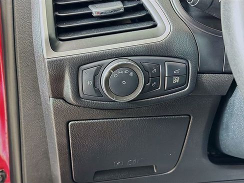Used 2022 Ford Edge SEL w/ Sport Appearance Package AWD/4WD image 27