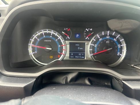 Used 2019 Toyota 4Runner Limited image 12