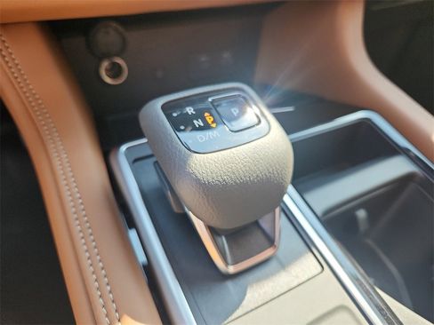 New 2025 Nissan Pathfinder Platinum w/ Cargo Package image 7