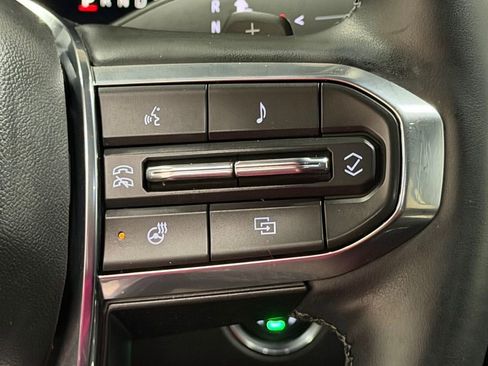 Certified 2025 GMC Acadia Elevation w/ LPO, Floor Liner Package image 36