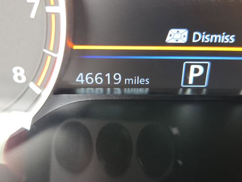 Used 2024 Nissan Altima 2.5 SV image 13