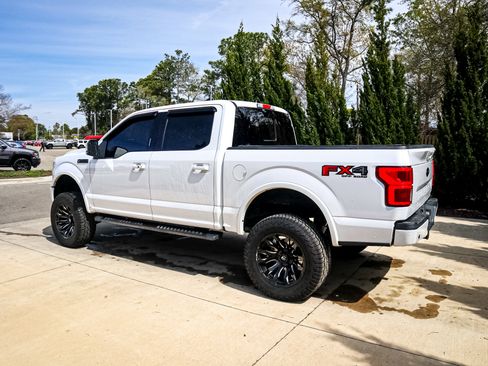 Used 2018 Ford F150 Lariat w/ Equipment Group 502A Luxury image 7